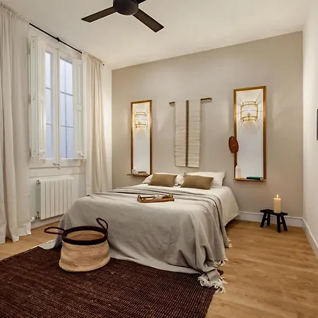 Bingin - 3 Bedrooms And Balcony In Eixample Dreta *