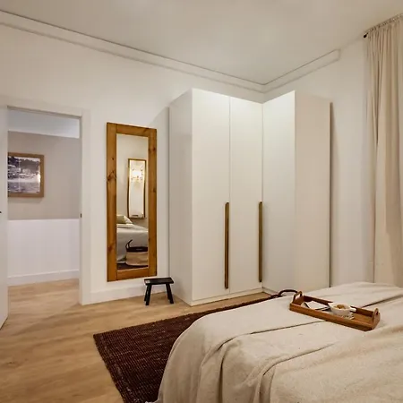 Apartment Bingin - 3 Bedrooms And Balcony In Eixample Dreta Barcelona