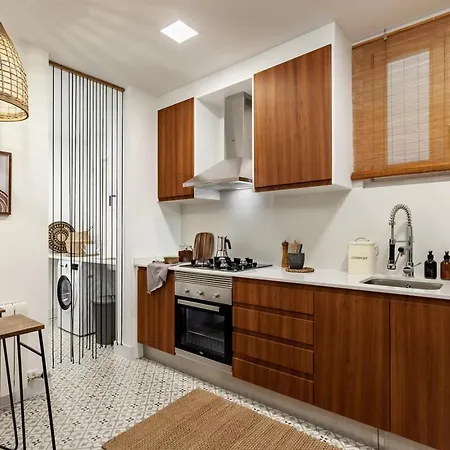 Apartment Bingin - 3 Bedrooms And Balcony In Eixample Dreta